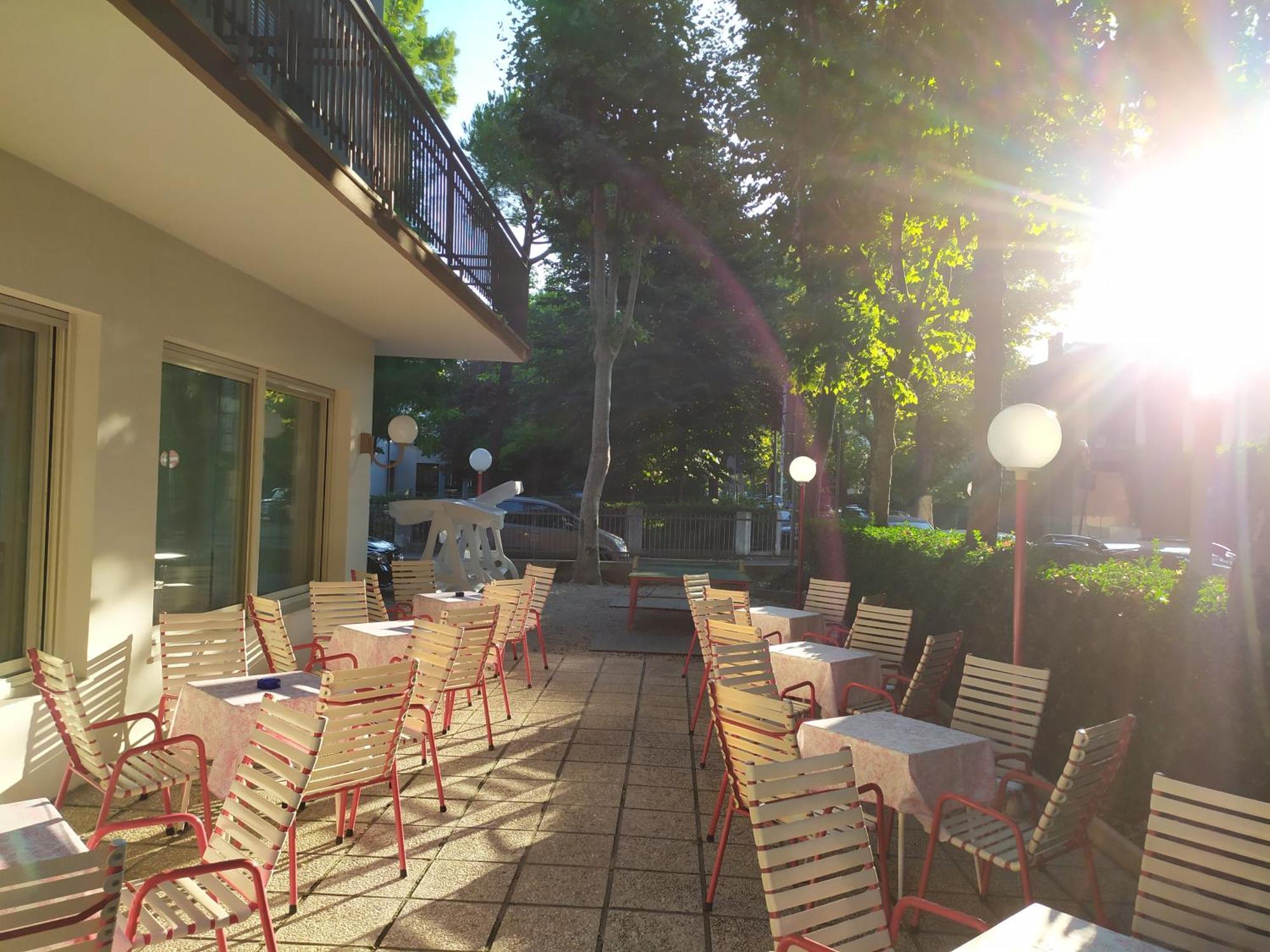 Hotel Irene Riccione Buitenkant foto